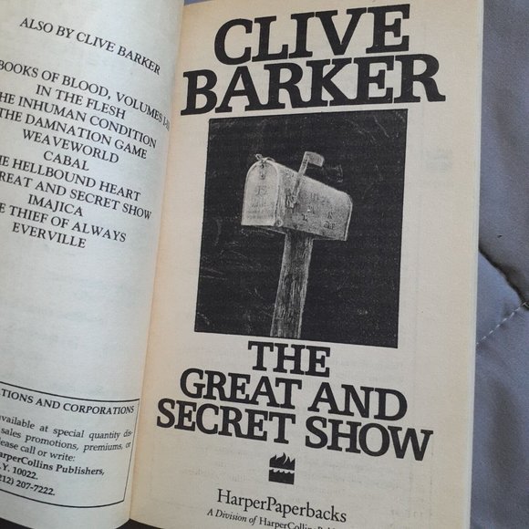 The Great And Secret Show By Clive Barker Vintage 1990 Paperback Book - Picture 11 of 15